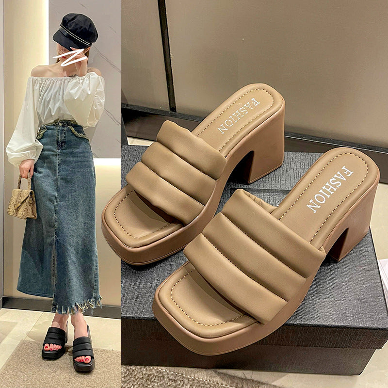 Damen Plateausandalen mit breiten Riemen EB