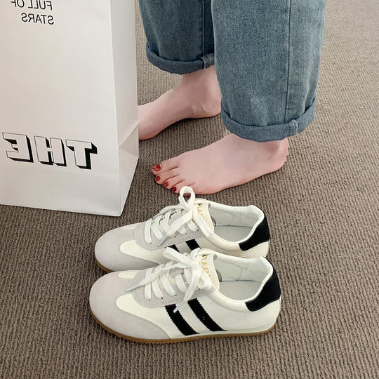 Damen Sportliche Freizeit-Sneaker im Retro-Stil EB