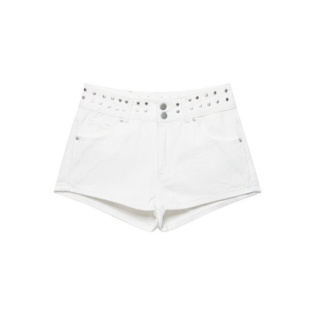 Damen modische Denim-Shorts mit dekorativem Nietenbund EB
