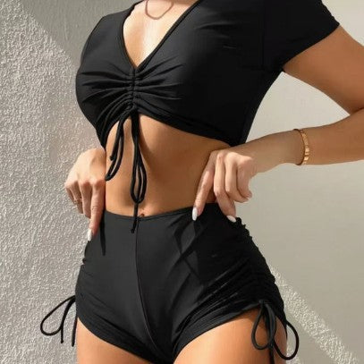 Damen Sportliches Bikiniset mit modischer Raffung EB