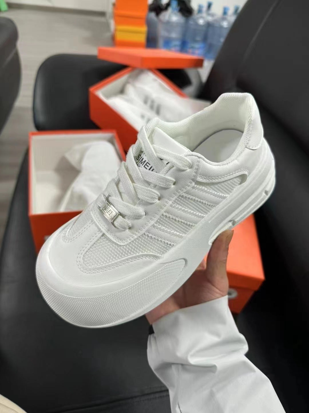 Damen Komfortable Sneakers mit rutschfester Sohle und atmungsaktivem Mesh-Obermaterial EB