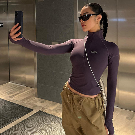 Damen figurbetontes Longsleeve Shirt mit Stehkragen und Reißverschluss EB