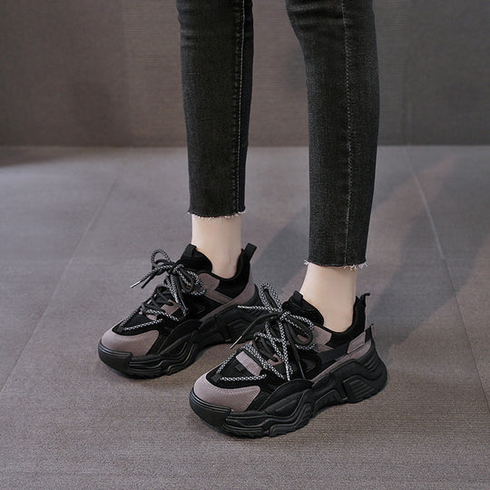 Damen sportliche Sneakers mit ergonomischer Dämpfung und atmungsaktiver Obermaterialstruktur EB