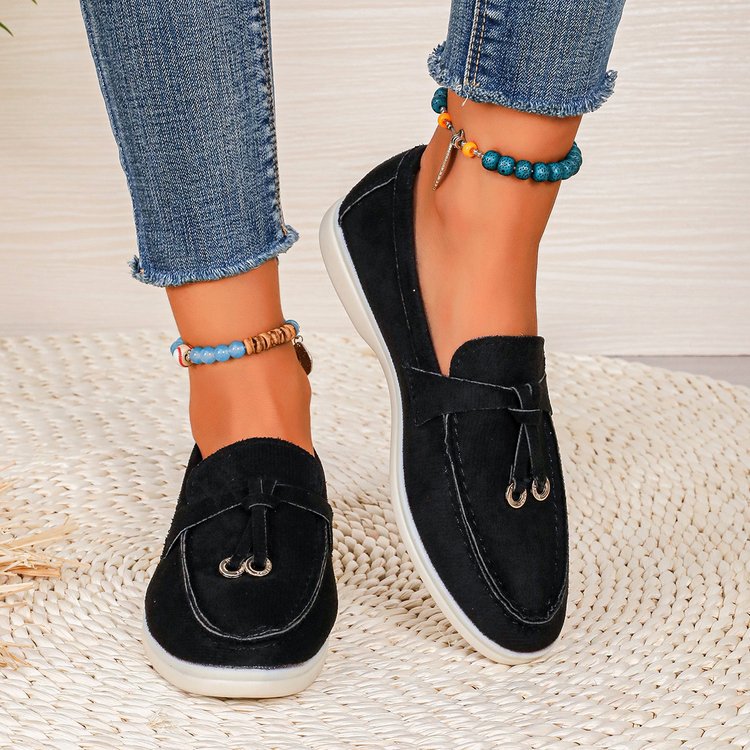 Damen Slipper-Loafer aus Velourslederoptik mit dekorativem Knotenriemen und leicht profilierter Gummisohle EB