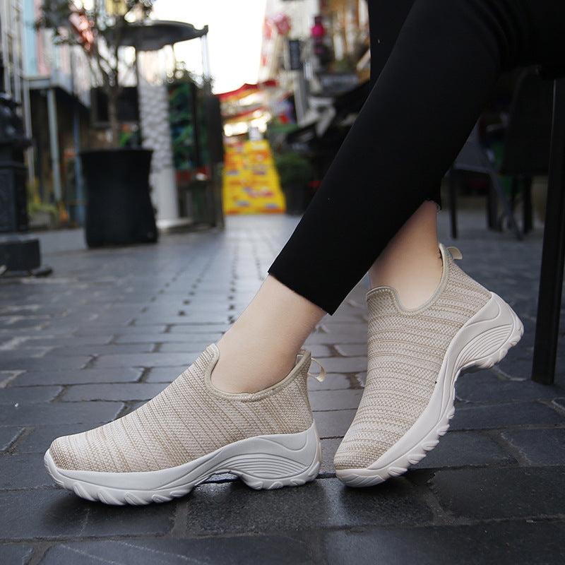 Damen Komfortable und atmungsaktive Freizeitschuhe mit flexiblem Slip-On Design EB