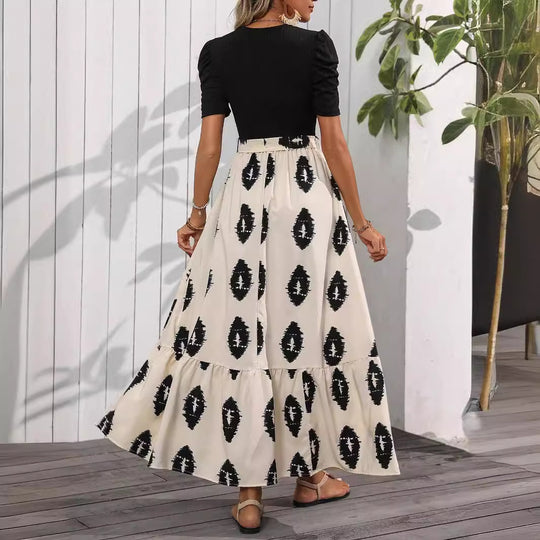 Damen Maxikleid mit voluminösem Rock und tailliertem Oberteil EB