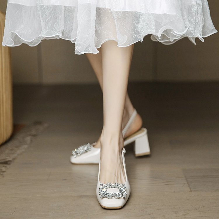 Damen elegante Slingback-Pumps mit funkelndem Schmuckdetail EB