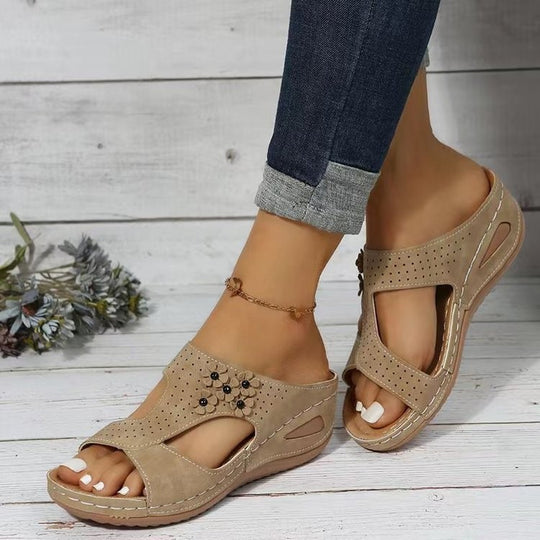 Damen komfortable Sandalen mit floralem Design EB
