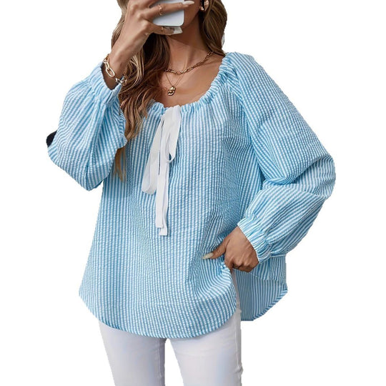Damen Bluse mit schmeichelndem Rundhalsausschnitt und eleganten Rüschendetails EB