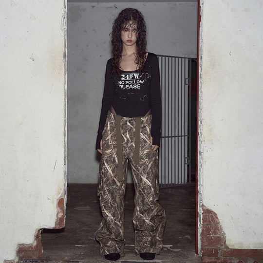 Damen Utility-Hosen im Camouflagedesign mit verstellbarem Bund und praktischen Seitentaschen EB