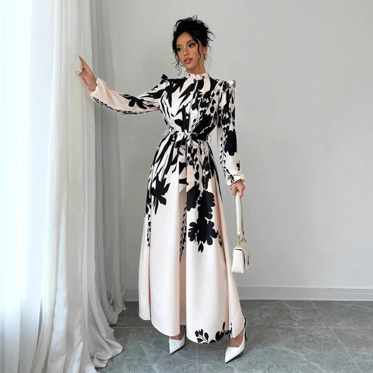 Damen Maxikleid mit floralen Mustern und raffinierten Volants EB