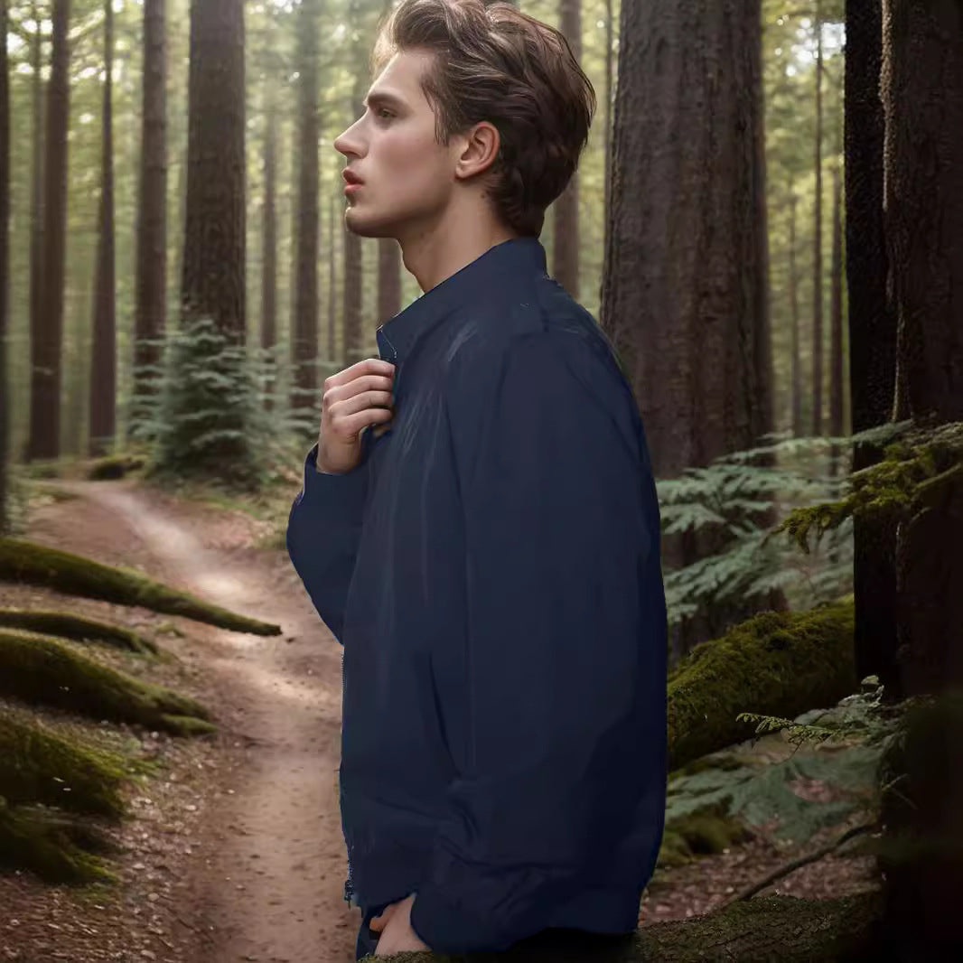 Herren leichte Übergangsjacke mit hochgeschlossenem Kragen und seitlichen Taschen EB