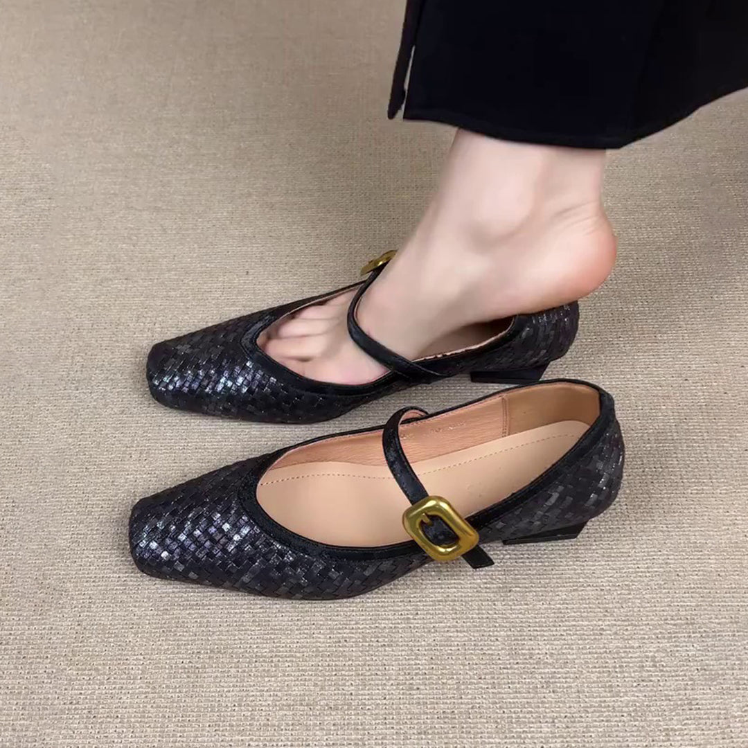 Damen Ballerina-Schuhe mit elegantem Riemchen und hochwertiger Lederoberfläche EB