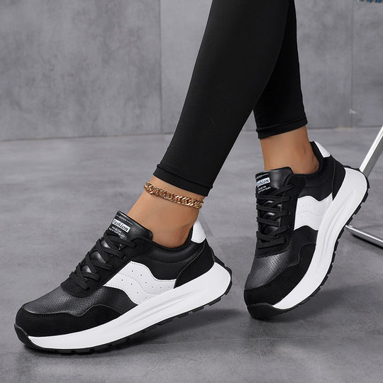 Damen Sneaker aus atmungsaktivem Leder und stylishen Akzenten EB