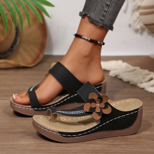 Damen Sandalen mit floralem Dekor und komfortablem Plateau EB
