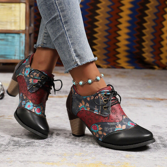 Damen Schuhwerk mit floralem Design und robustem Blockabsatz EB