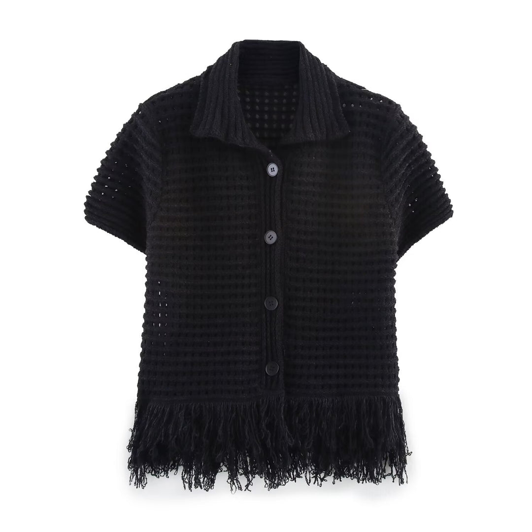 Damen Kurzarm-Strickjacke mit fransigem Saum und dekorativen Knöpfen EB