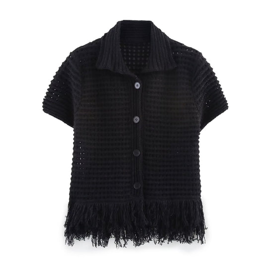 Damen Kurzarm-Strickjacke mit fransigem Saum und dekorativen Knöpfen EB
