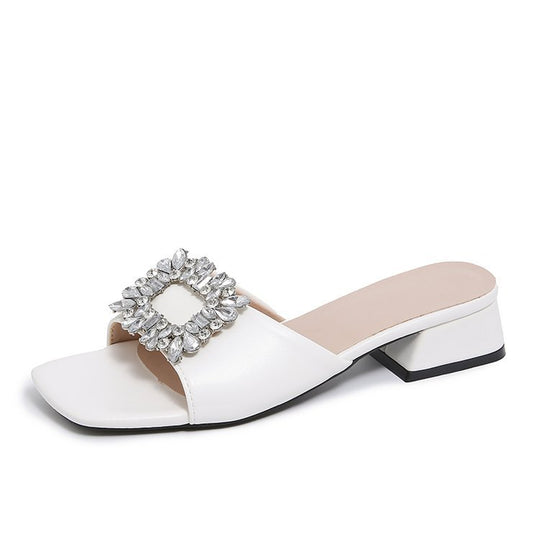 Damen elegante und modische Mules mit Schmuckdetail EB