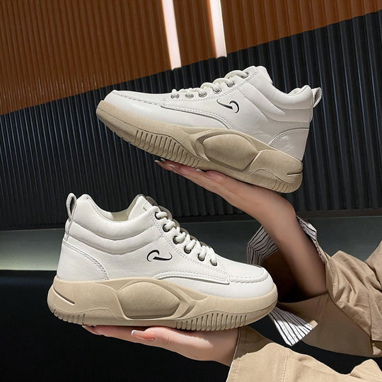 Damen Sportliche High-Top Sneakers mit gepolsterter Innensohle und rutschfester Sohle EB