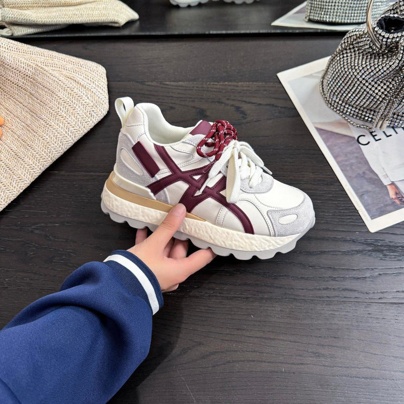 Damen Sportliche Sneakers aus hochwertigem Wildleder mit dämpfender Sohle EB