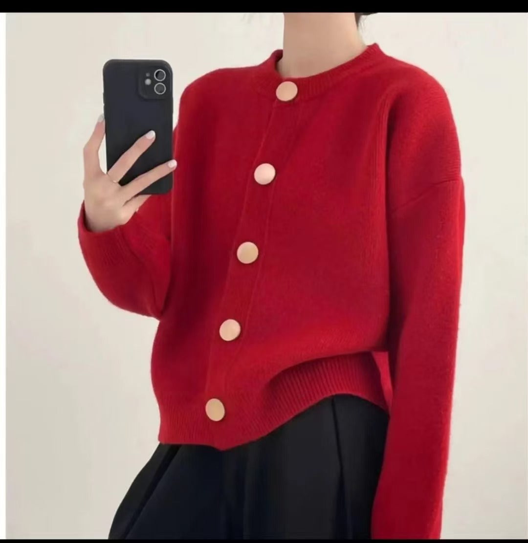 Damen Kuschelige Strickjacke mit großen Knöpfen und elegantem Design EB