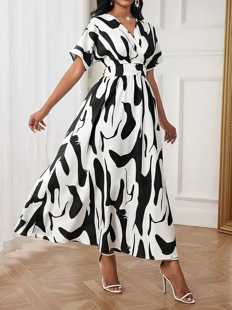 EB | Damenkleid mit bedruckter Taille