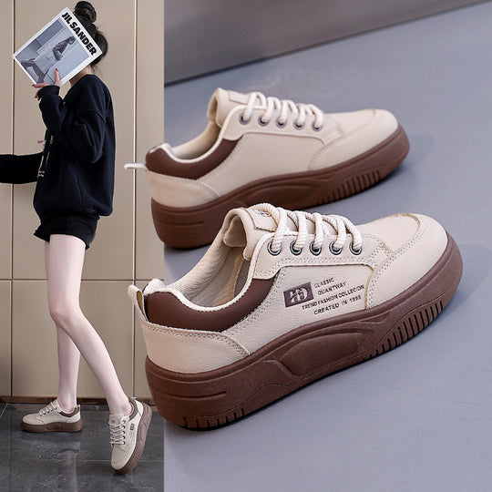 Damen Sneakers mit dickem Komfortprofil und atmungsaktiver Sohle EB