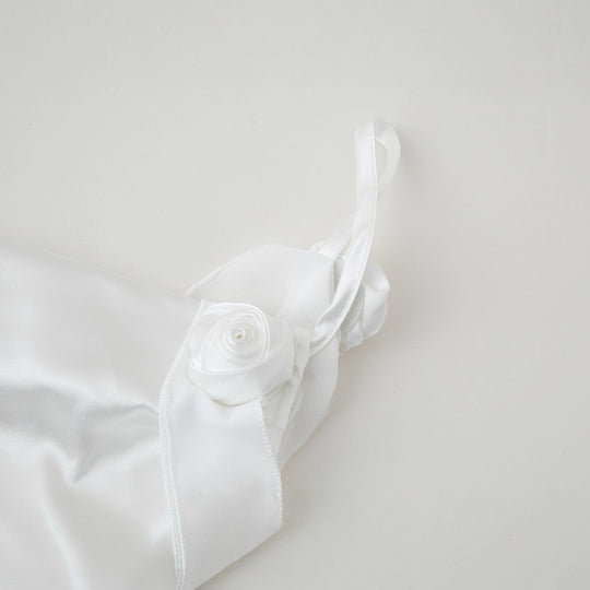 Damen Satin-Kleid mit elegantem Rüschendesign und verstellbaren Trägern EB