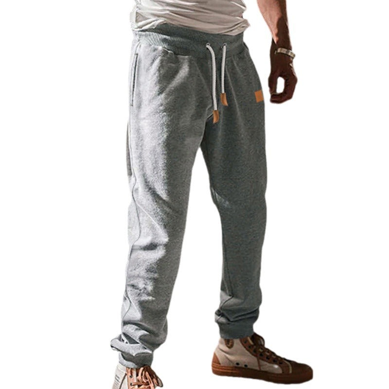 Herren nan konisch geschnittene Freizeithose aus Sweatstoff mit elastischem Bund Kordelzug und Rippbündchen EB