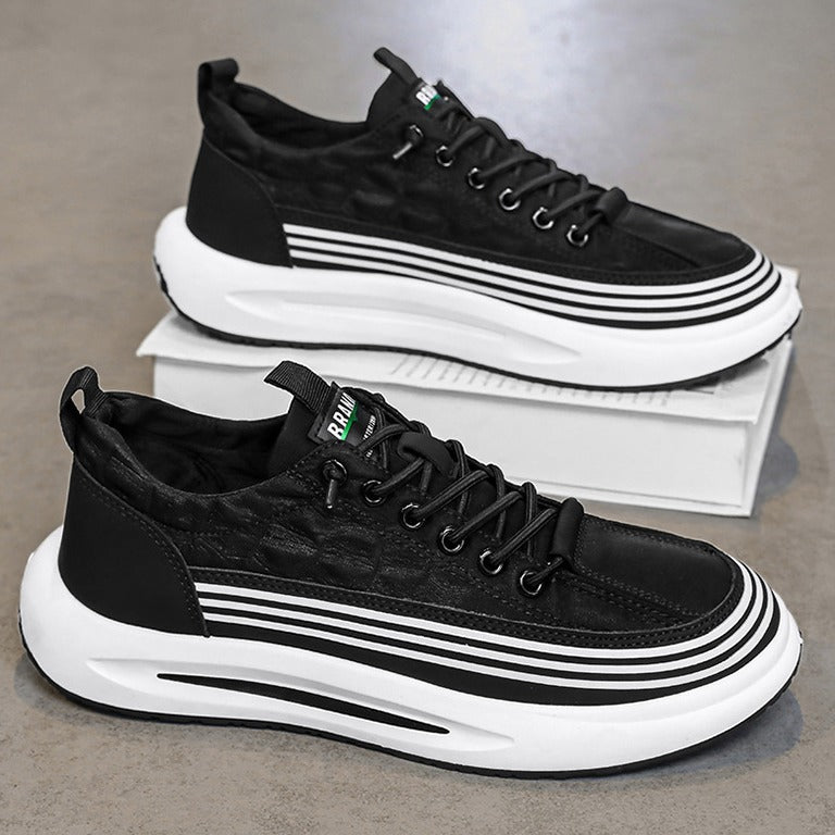 Damen Funktionale Sneaker mit atmungsaktiver Oberflächenstruktur und dämpfender Sohle EB