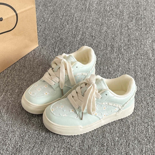 Damen Sneakers mit eleganten Applikationen EB