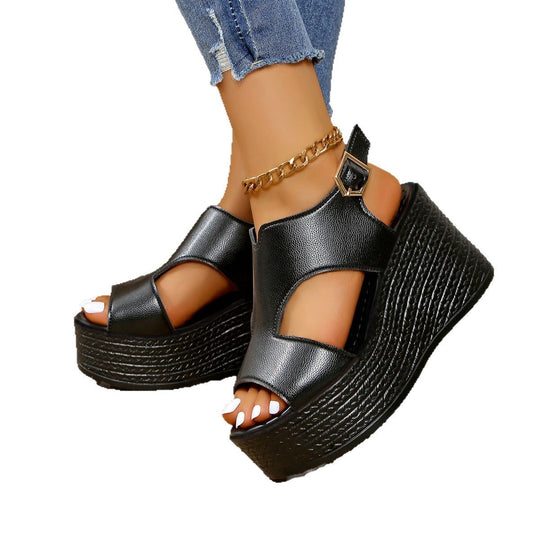 Damen modische Wedgesandalen mit durchgehendem Cut-Out-Design EB