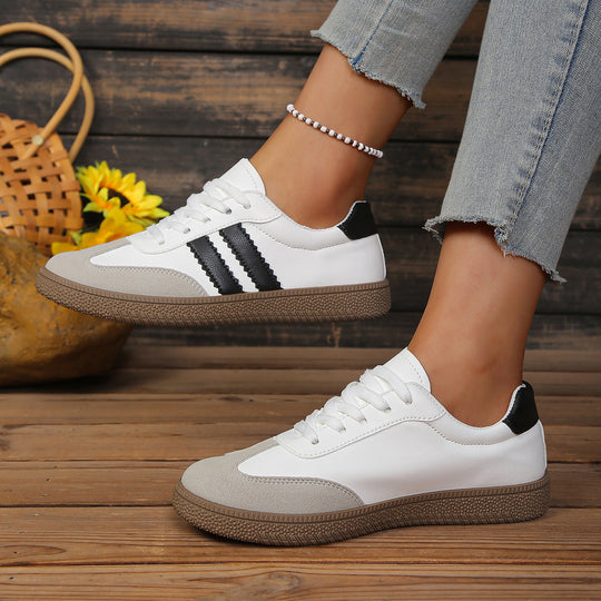 Damen Sportliche Sneakers mit komfortabler Sohle und trendigen Details EB