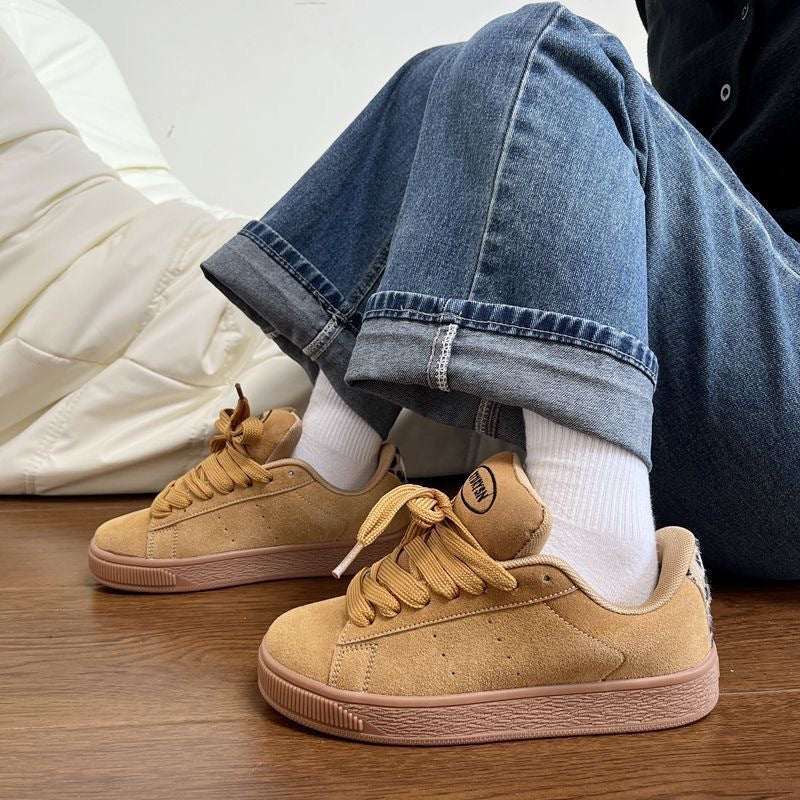 Damen Sneakers im minimalistischen Design mit bequemer Sohle EB