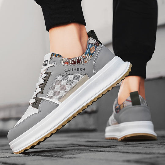 Damen Sportliche Sneakers mit innovativem Oberflächenmaterial und flexibler Sohle EB