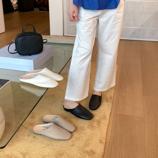 Damen Klassische Clogs aus hochwertigem Leder mit ergonomischem Fußbett und modischem Design EB