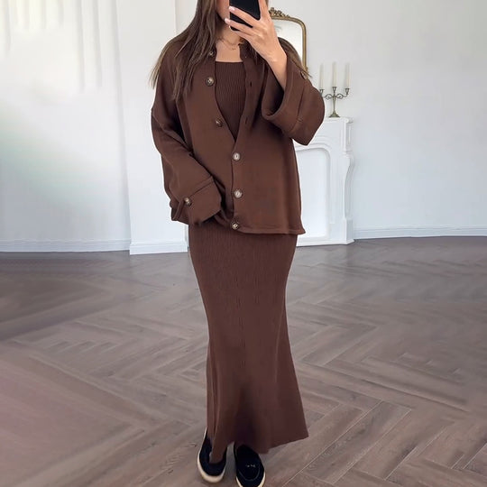 Damen Strickanzug mit elegantem Blazer und ärmellosem Maxikleid EB