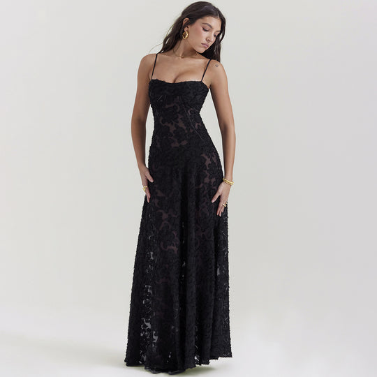Damen elegantes Abendkleid mit feinen Spitzenverzierungen und Spaghettiträgern EB