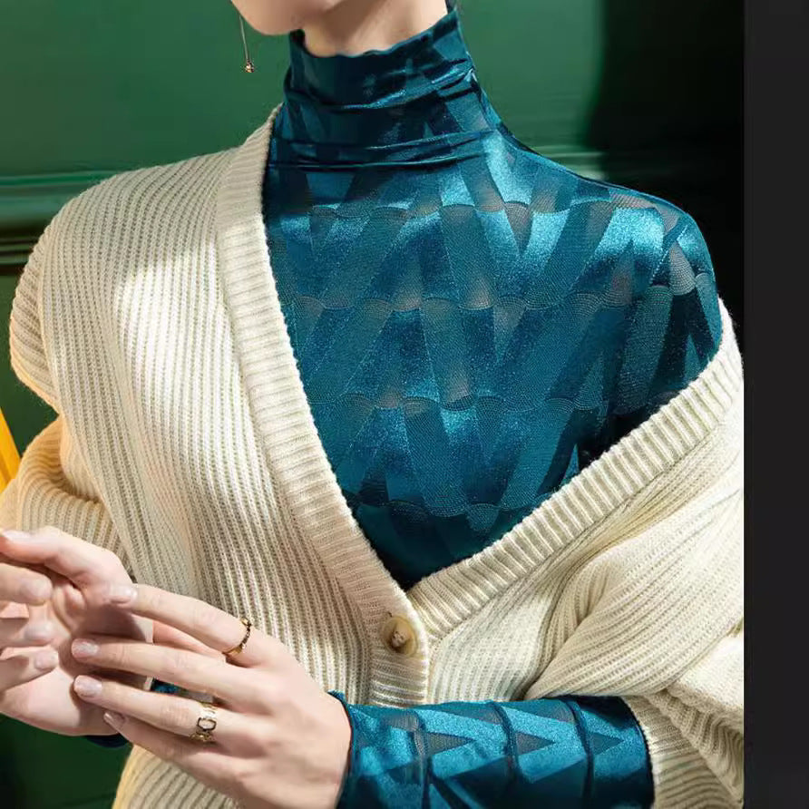 Damen Elegantes Rollkragenoberteil mit geometrischem Muster und transparenten Akzenten EB