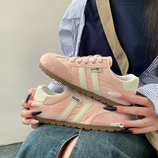Damen Sportliche Sneakers mit strukturiertem Obermaterial und rutschfester Sohle EB