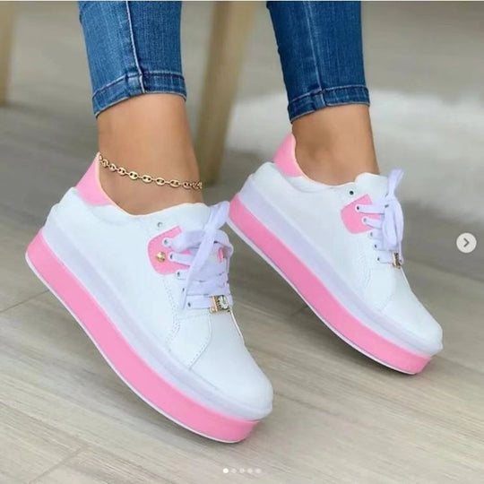 Damen Sneaker mit hohem Plateau und modischer Schnürung EB