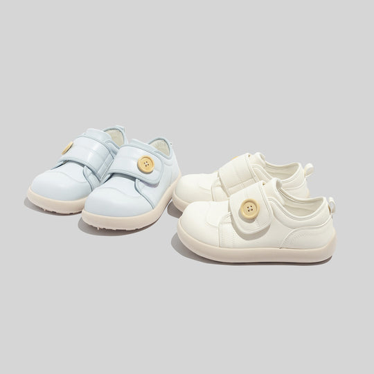 Damen Sneakers mit innovativem Knopfvorschluss und atmungsaktiven Eigenschaften EB
