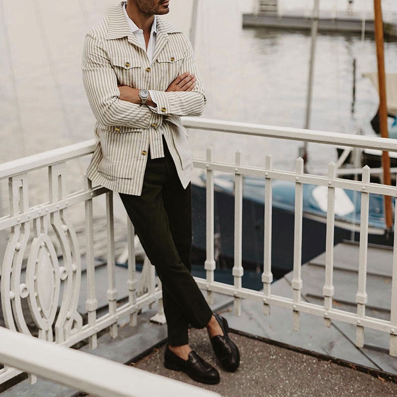 Damen Lässige Streifenjacke mit praktischen Taschen und modischem Revers EB