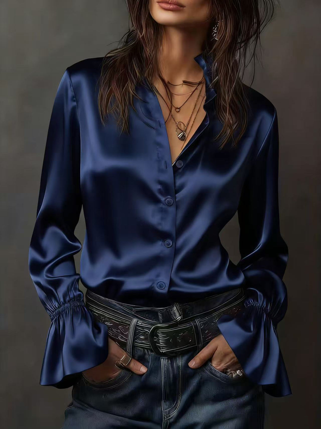 Damen Elegante Seidenbluse mit Raffungen an den Ärmeln EB