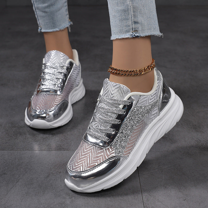 Damen nan glamouröser auffälliger Sneaker mit Glitzerpaneelen jacquardgewebtem Obermaterial und ergonomischer Wellenlaufsohle EB