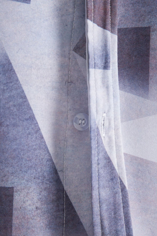 Damen Kurzarmhemd mit kreativem geometrischen Design und lockerer Passform EB