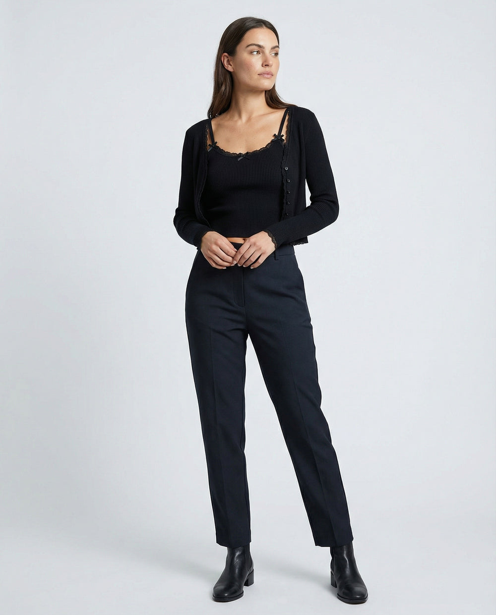 Damen feines geripptes Strick-Set mit Kurzcardigan, Spitzenbesatz-Cami und hochtaillierter Leggings EB