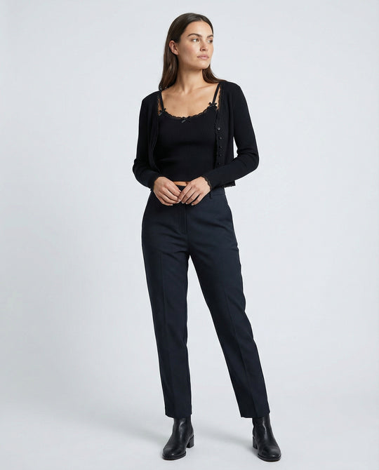 Damen feines geripptes Strick-Set mit Kurzcardigan, Spitzenbesatz-Cami und hochtaillierter Leggings EB