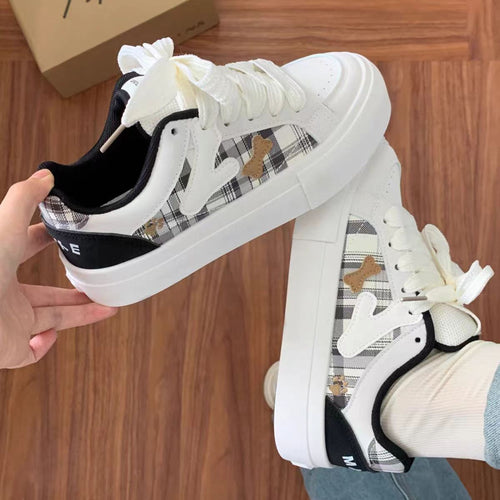 Damen Sportliche Sneakers mit verspieltem Tiermotiv und komfortabler Polsterung EB